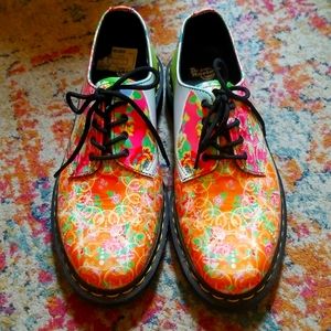 IMMACULATE Dr. Martens limited edition oxfords. Size 10 womens. Worn 2x.